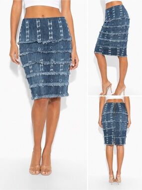 Denim Fringe
Tiered Pencil Skirt Ikat Print Back Zip Medium